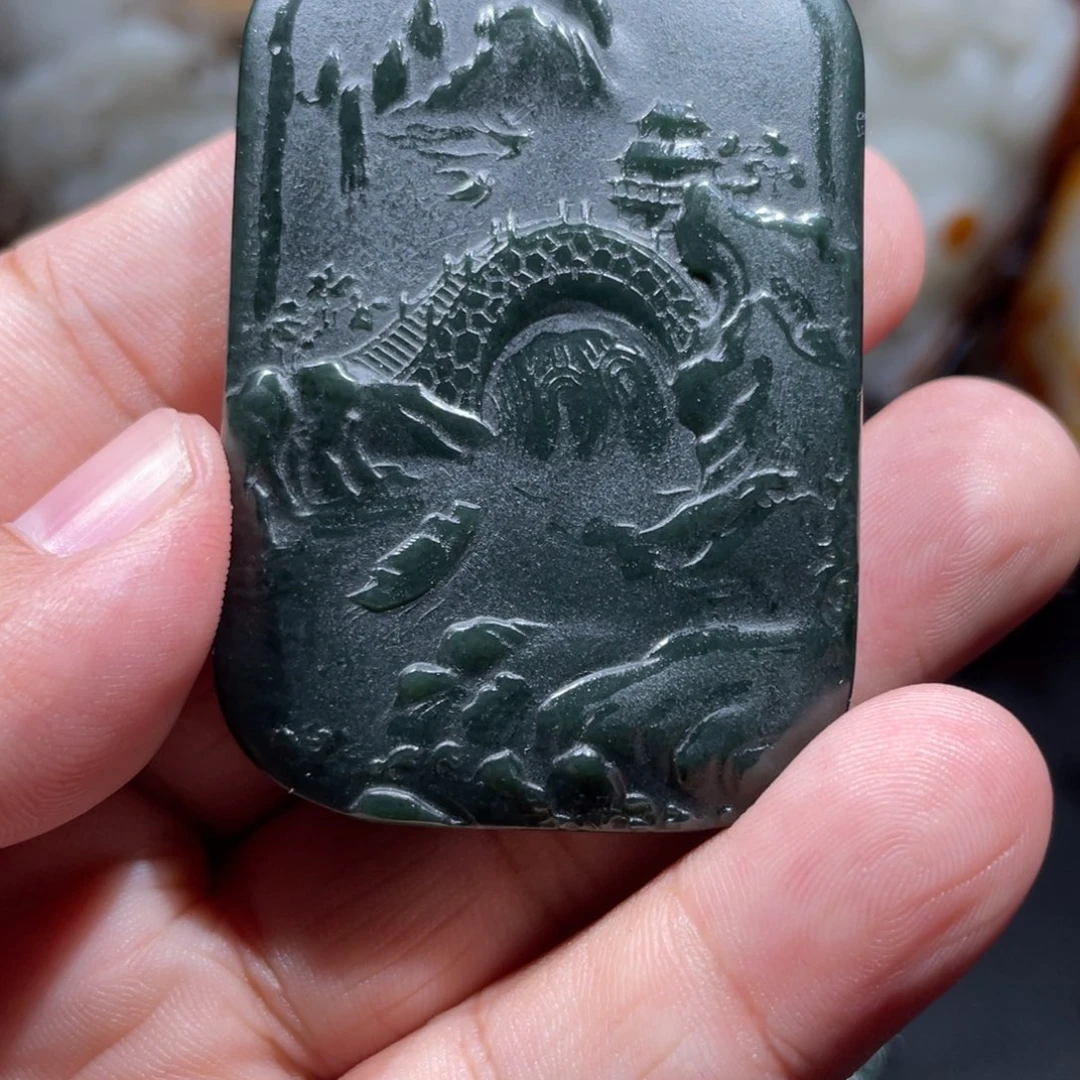 透闪石质玉未镶嵌手链
