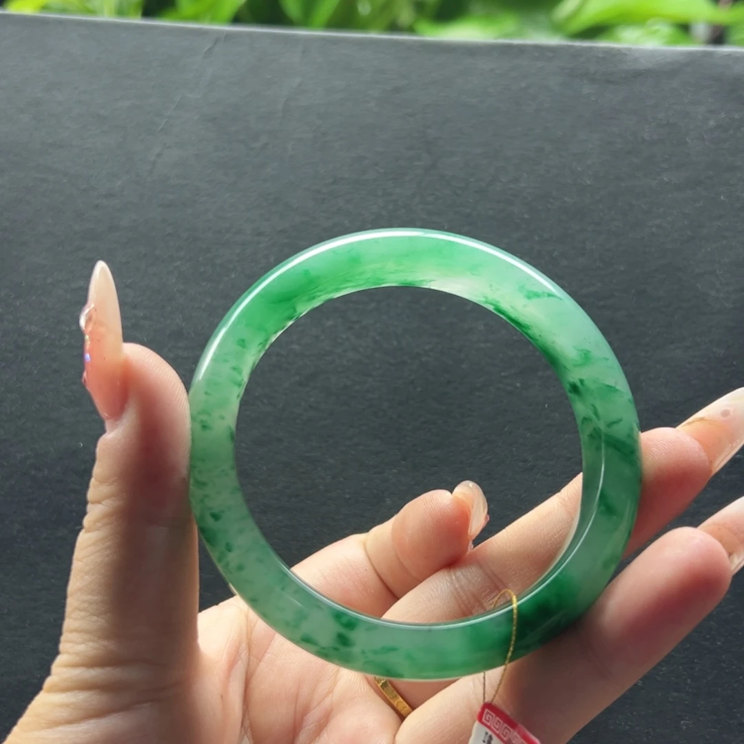 石英质玉手镯未镶嵌叶***晶手镯56