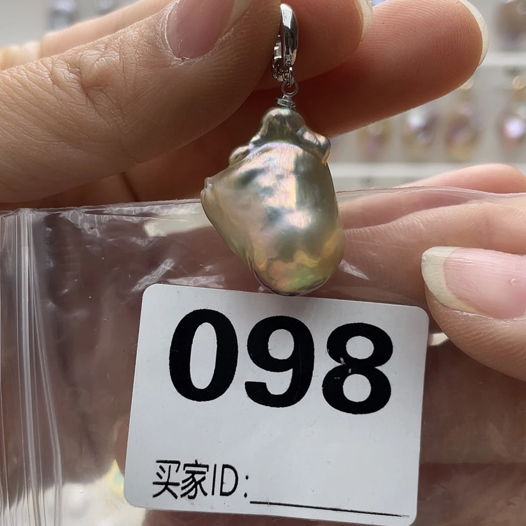 淡水珍珠颈饰未镶嵌