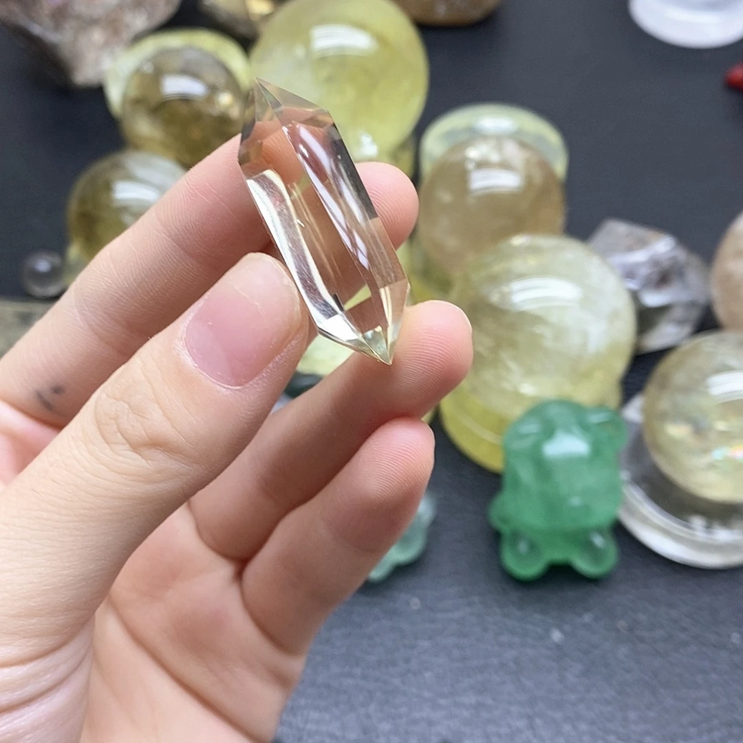 未镶嵌珠宝半成品水晶251水晶石