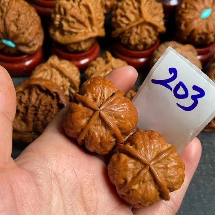 把件文玩核桃四棱203