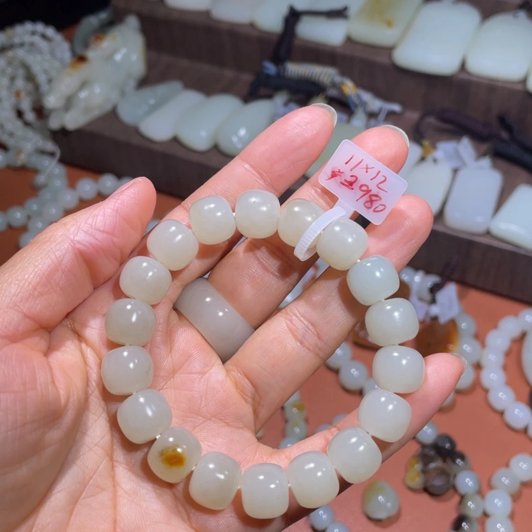 和田玉（白玉）未镶嵌颈饰