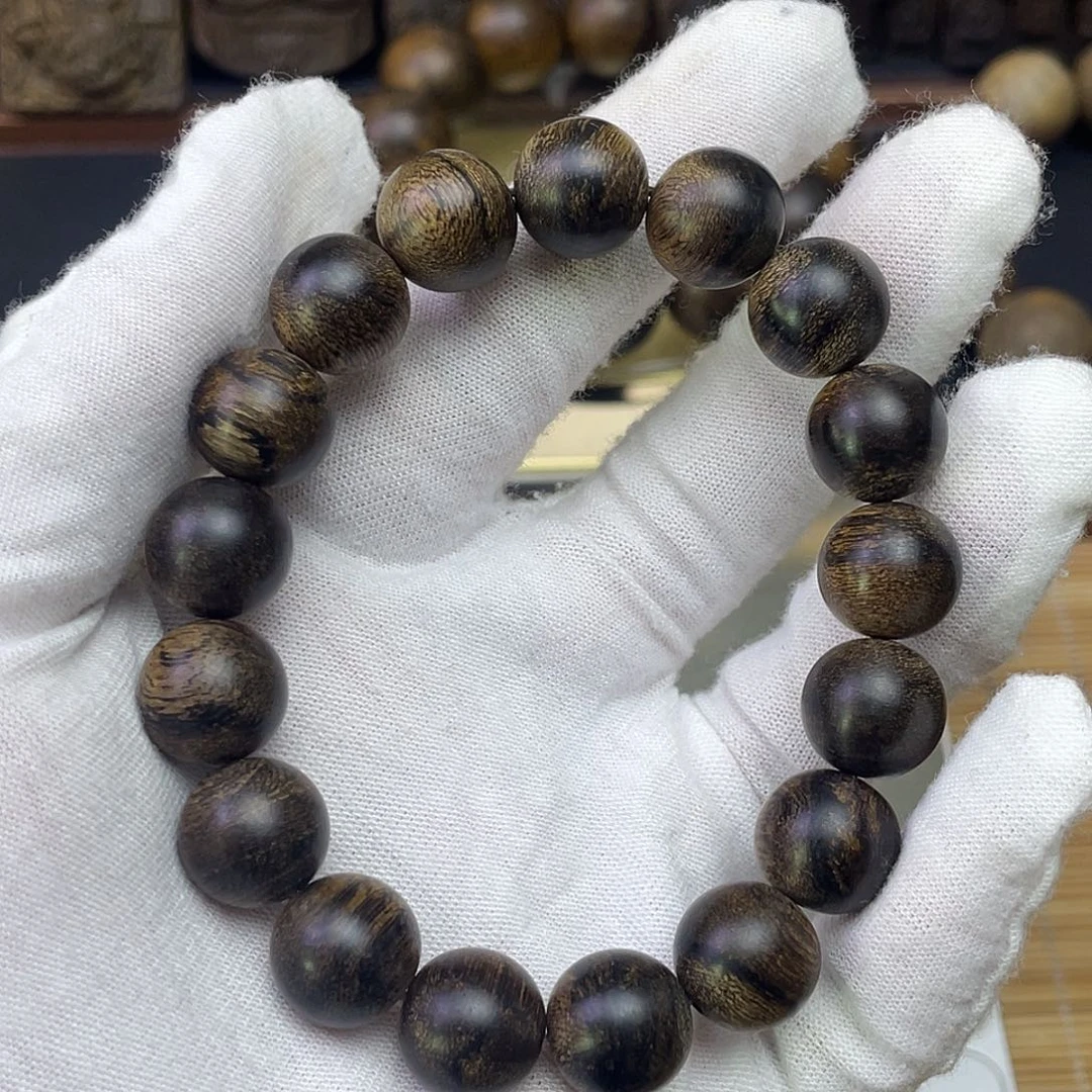 E***U手串沉香达拉干………………