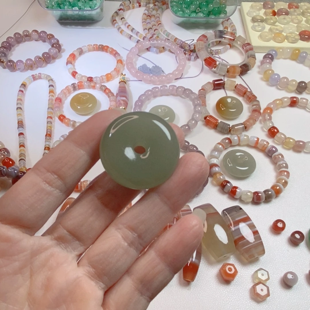 东陵石未镶嵌平安扣