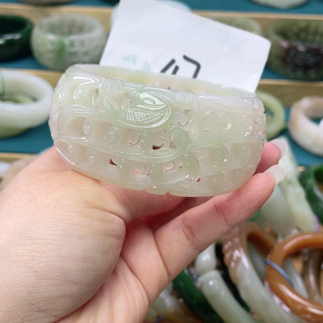 未镶嵌手镯和田玉圈口63