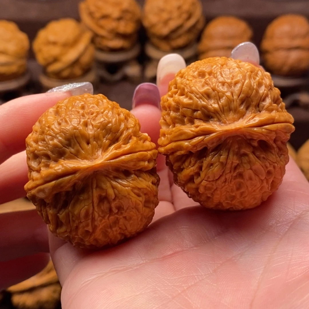 文玩核桃把件42珊瑚纹满天星