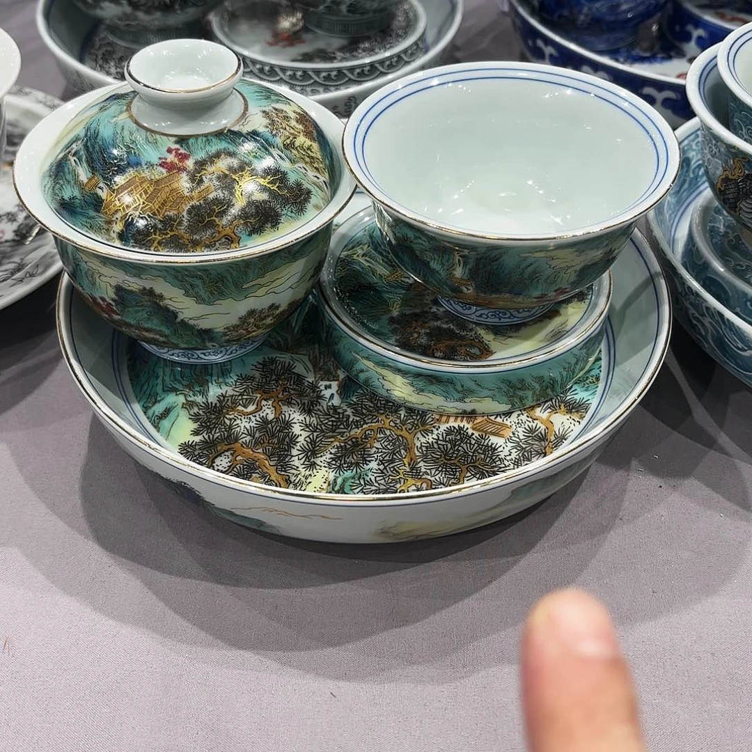 瓷片景德镇陶瓷学院教授兼秘书