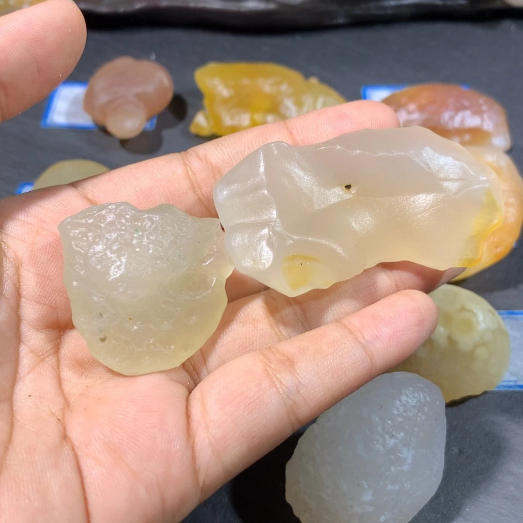 玛瑙/玉髓原石未镶嵌