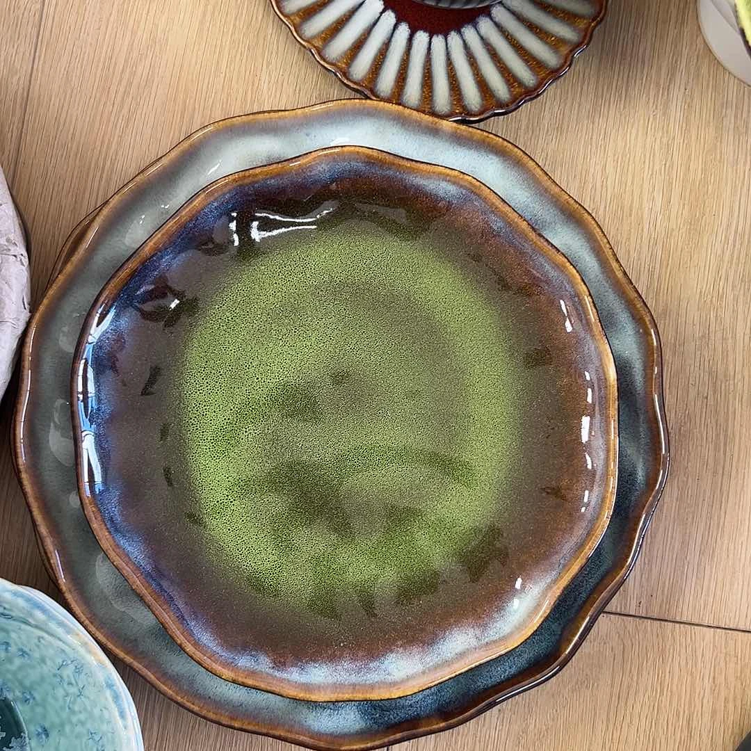 瓷片各一。