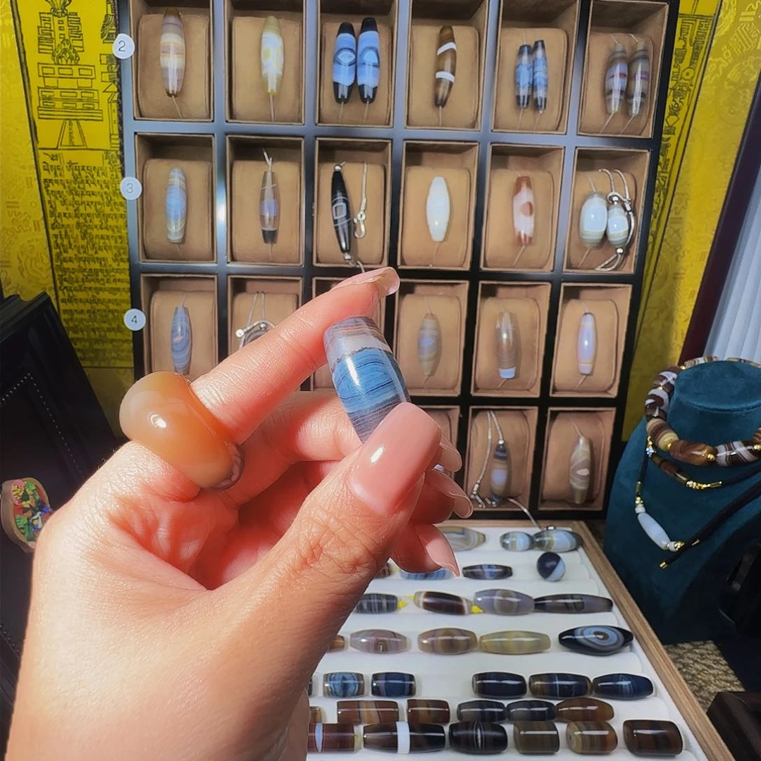 合金颈饰玛瑙/玉髓可*