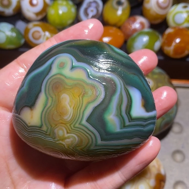 未镶嵌玛瑙/玉髓珠宝半成品97