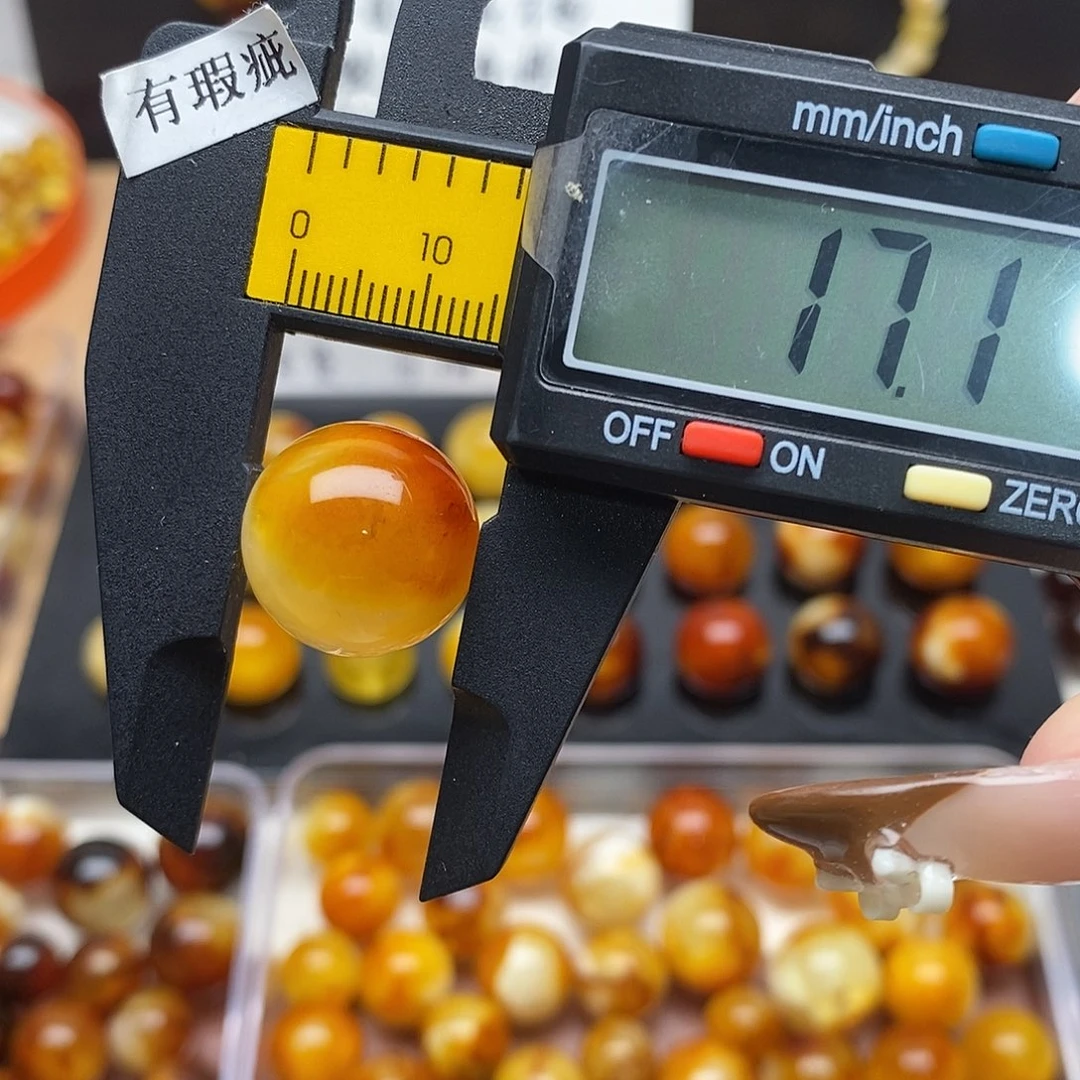 虫珀未镶嵌裸石蜜蜡858