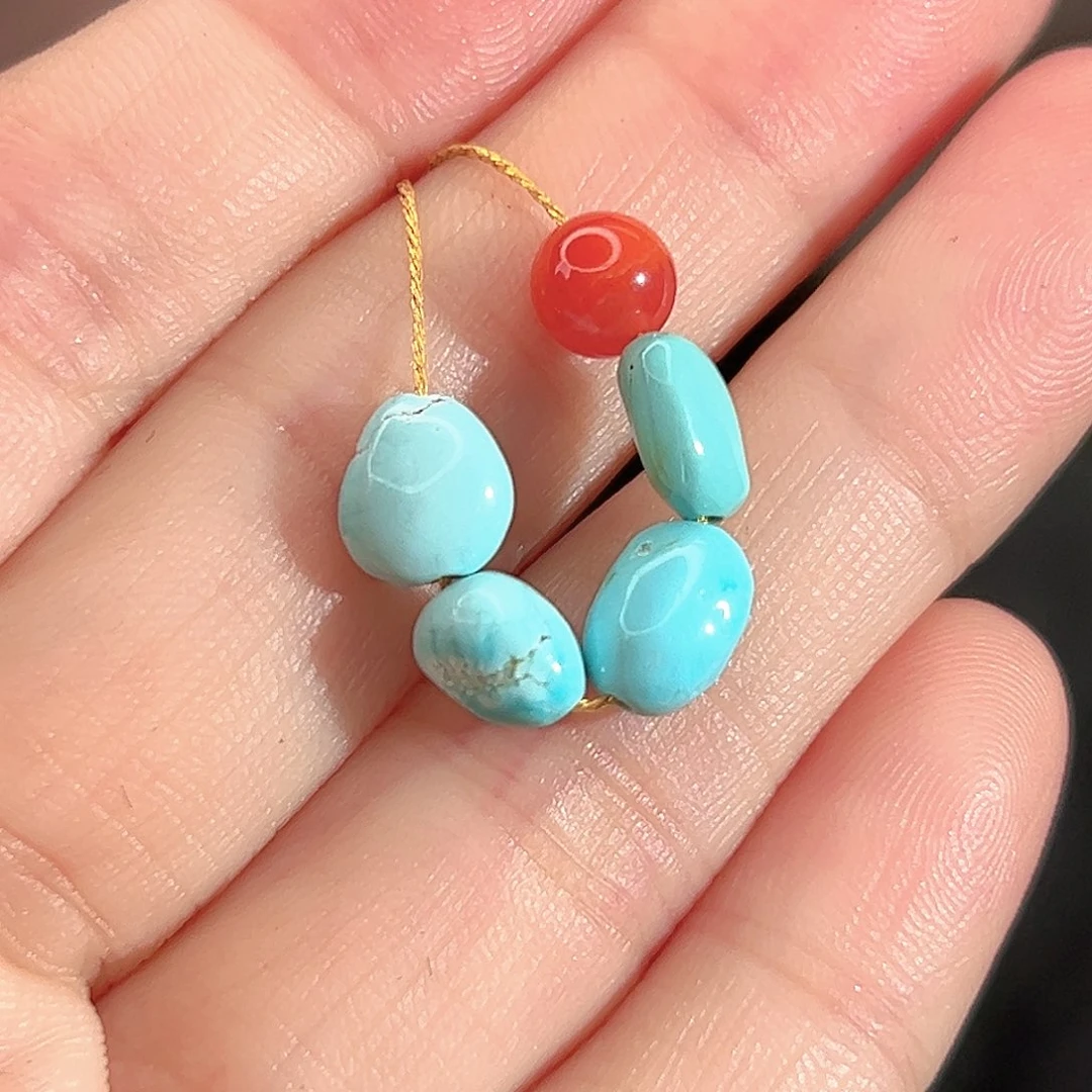 蜜蜡未镶嵌珠宝奇石