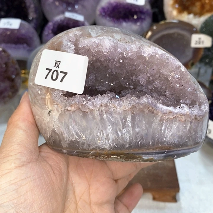 未镶嵌水晶大型摆件（非配饰）