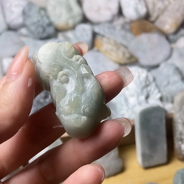 定制翡翠未镶嵌翡翠