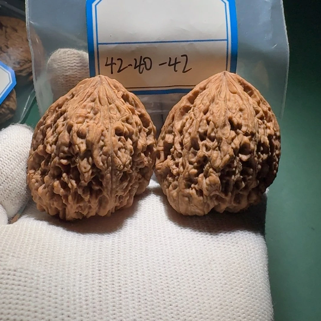 吊坠文玩核桃0002号留疤拉丝天残奶嘴十字凹