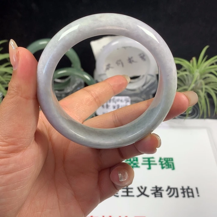 翡翠未镶嵌手镯59