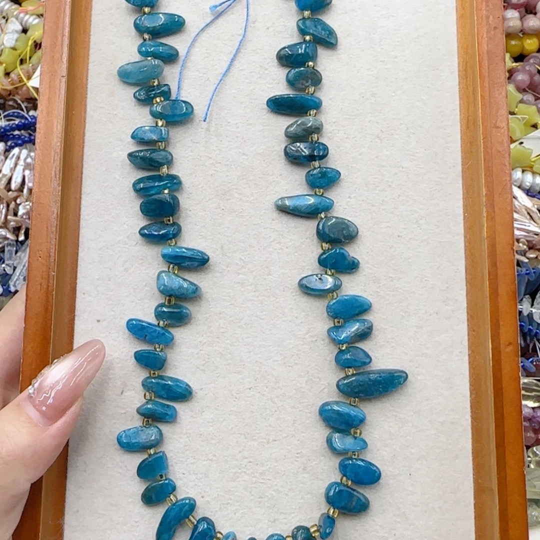 玛瑙/玉髓未镶嵌珠宝半成品蓝磷灰