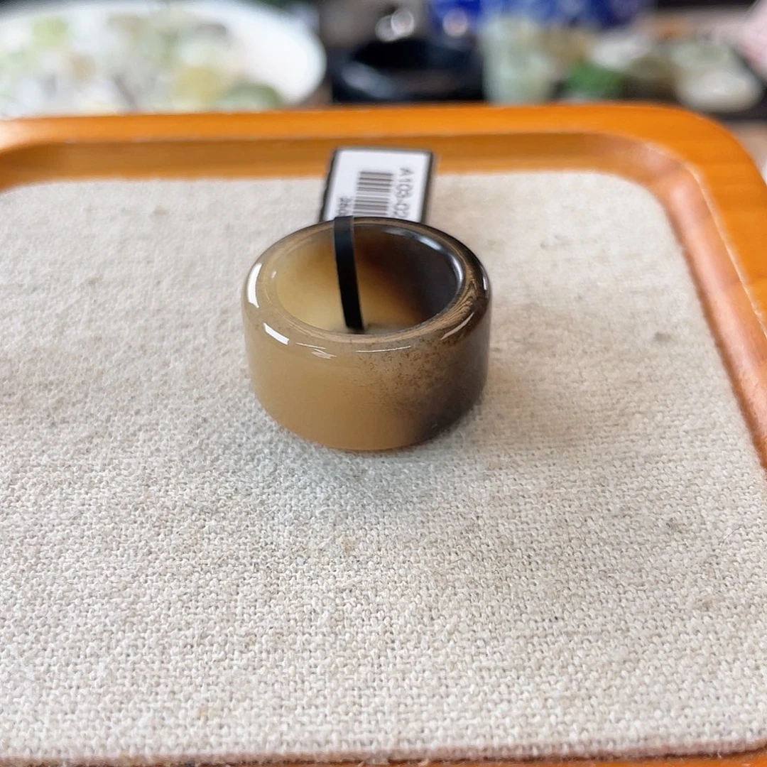 和田玉未镶嵌戒指c28 半糖圆切16.8