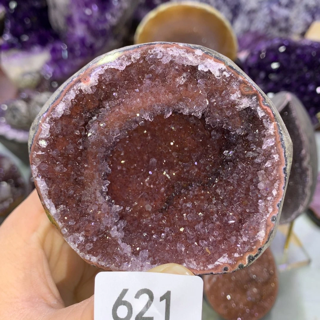 紫晶未镶嵌大型摆件（非配饰）