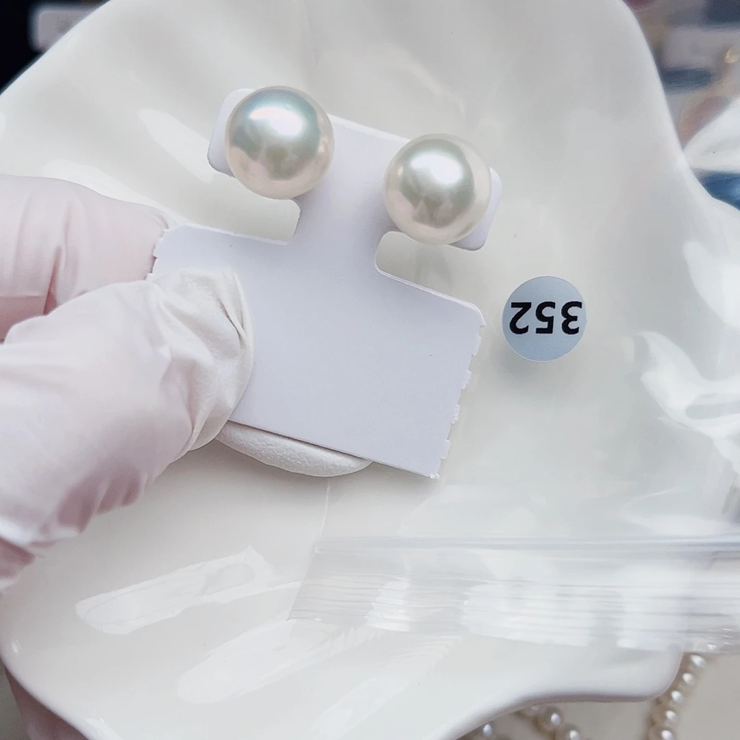 银S925镶嵌淡水珍珠耳饰