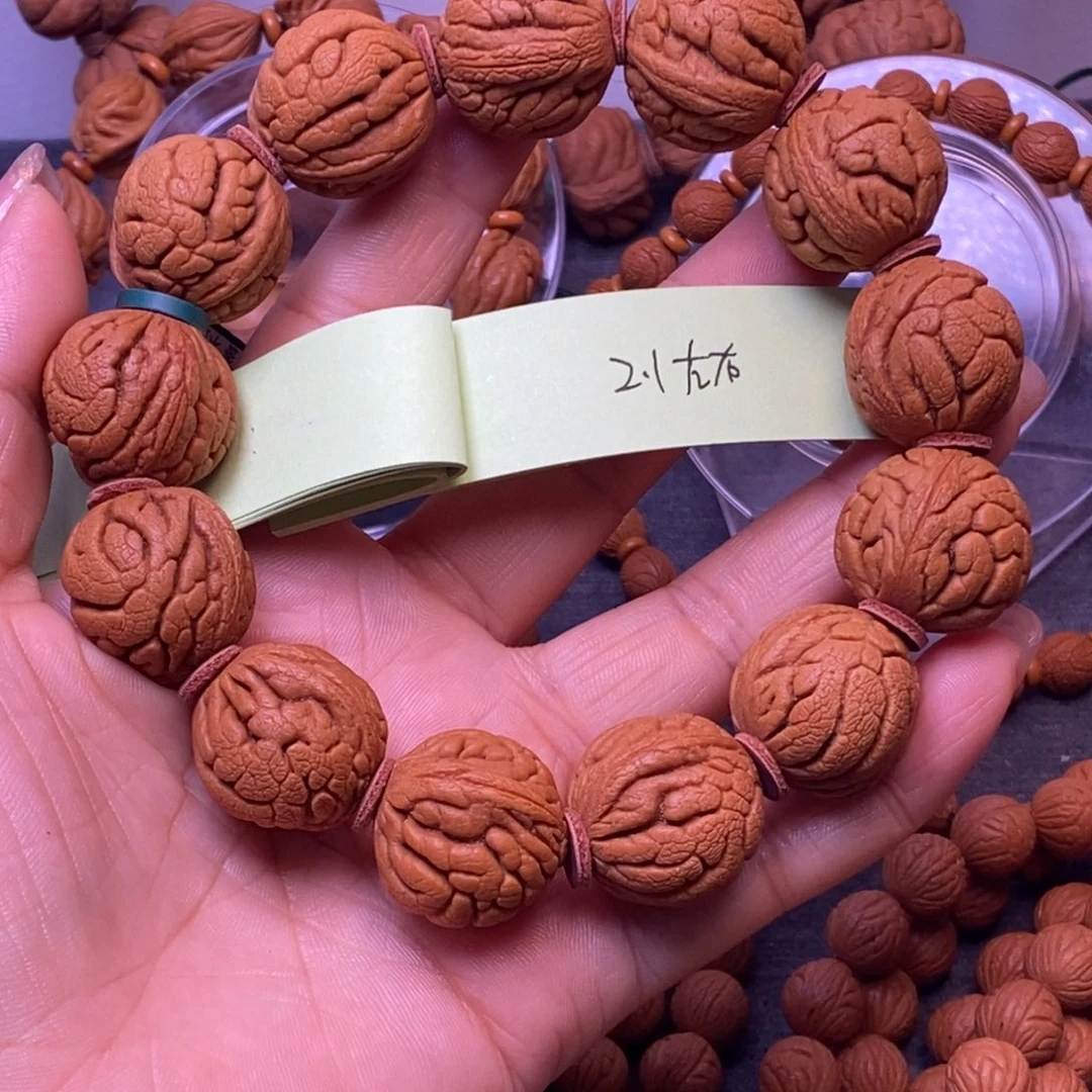 秦岭龙纹桃核手串