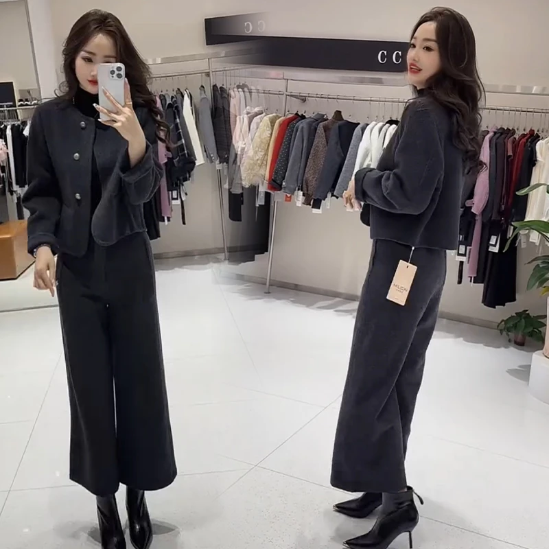2025秋冬新款时尚显瘦气质网红高档套装女高级百搭宽松大码两件套