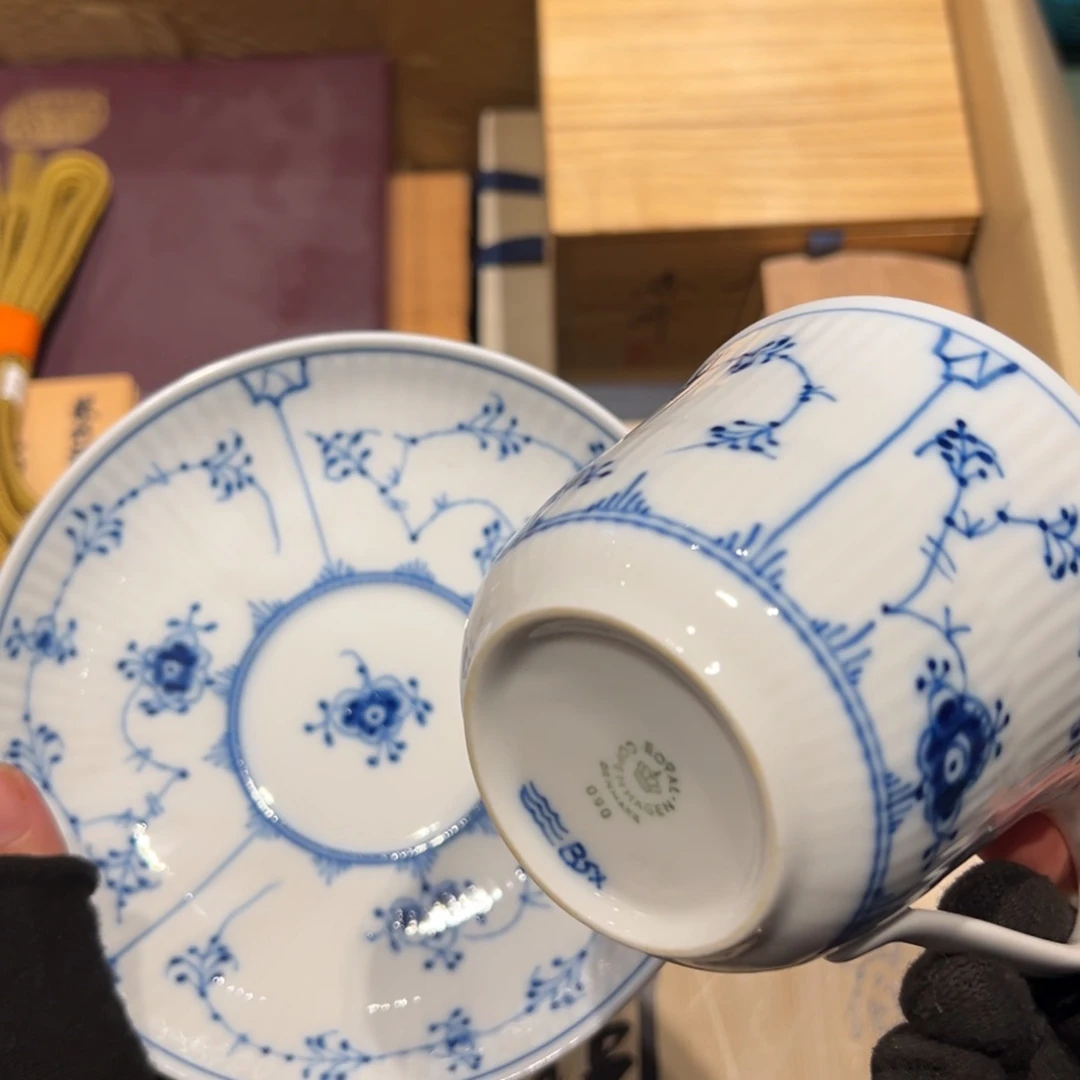 H***瓷片哈哈哈哈哈哈哈哈