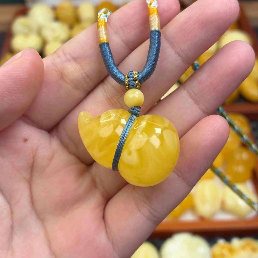 蜜蜡未镶嵌毛衣链蜜蜡