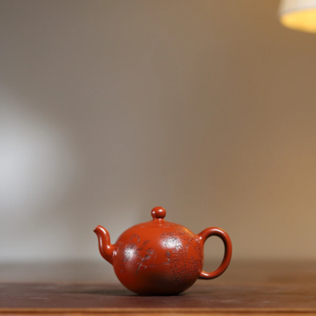 《一粒珠》 紫砂壶 红金底大红袍 150cc