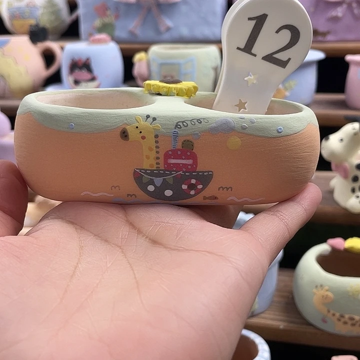12…..手工手绘花盆