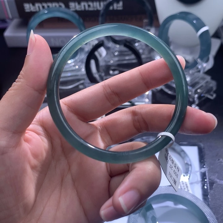 定制翡翠未镶嵌定制冰透绿61