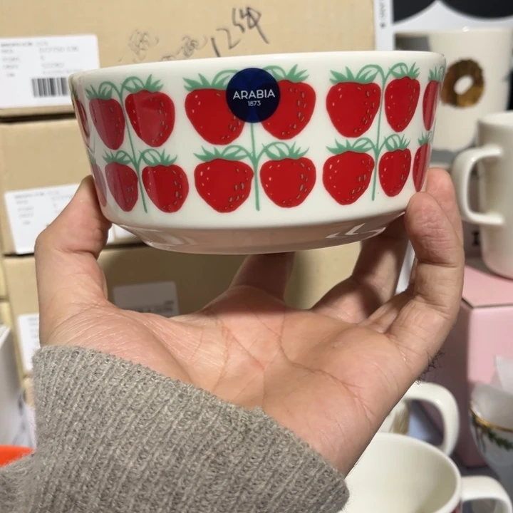 Arabia日限红草莓13cm碗