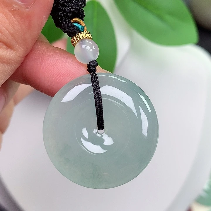 翡翠未镶嵌颈饰平安扣 29x6.2mm