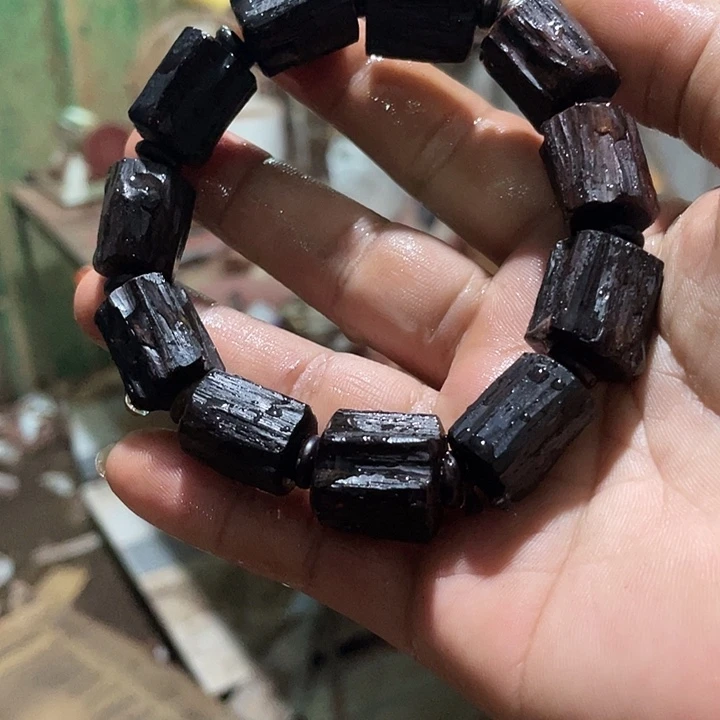 用****4降真香海南特产