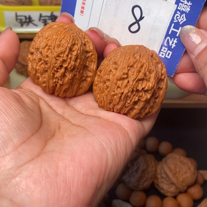 吊坠文玩核桃43全品绣球