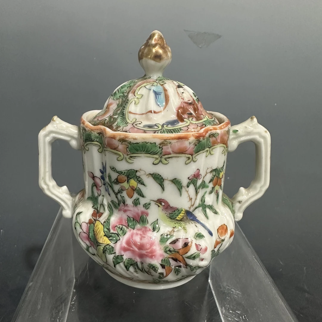 A0816084清晚期 广彩开窗人物花鸟纹盖罐  高度11长度11口径6.5