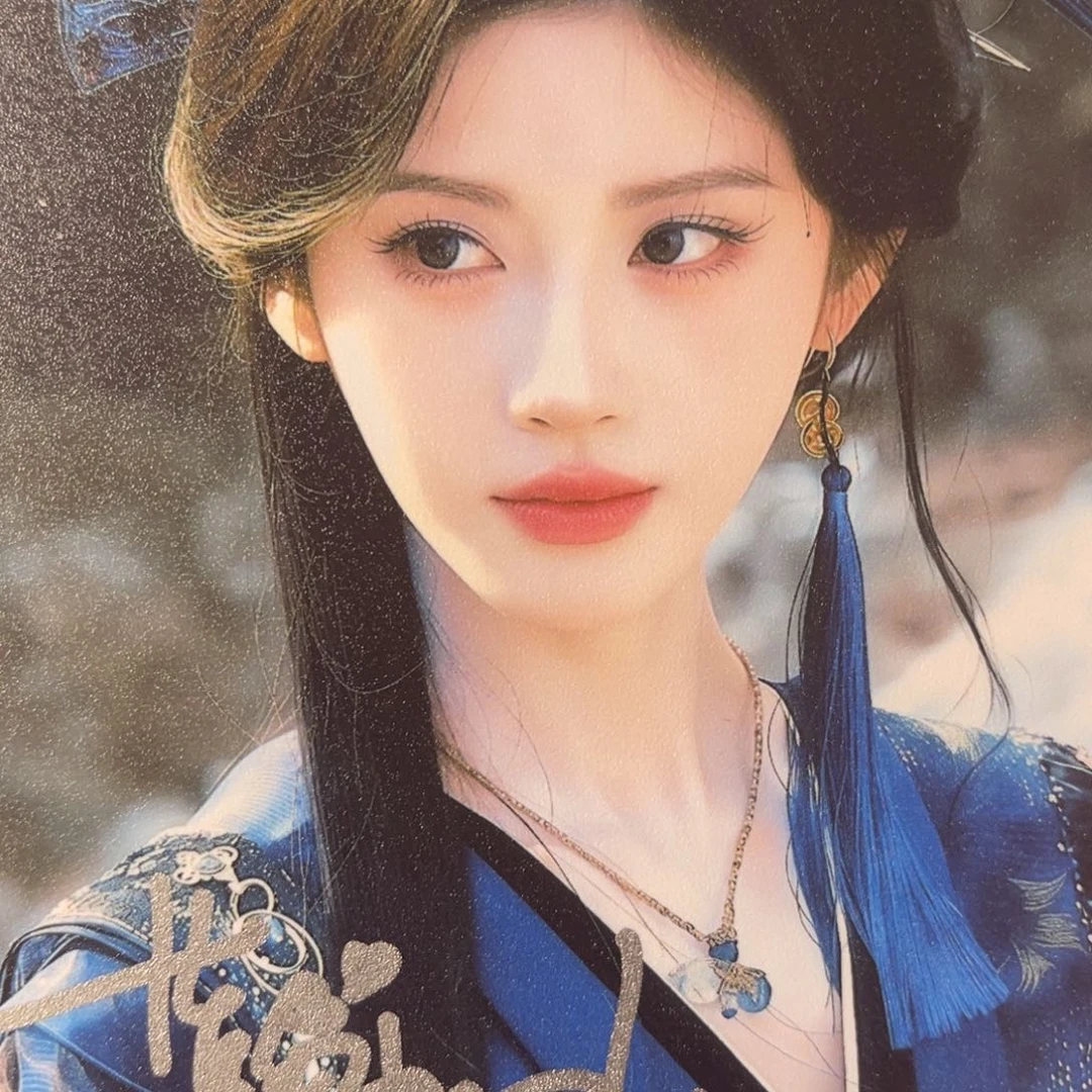 【福利特价款】鞠婧祎6寸古装亲签