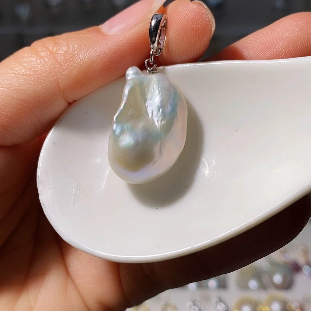 颈饰未镶嵌淡水珍珠