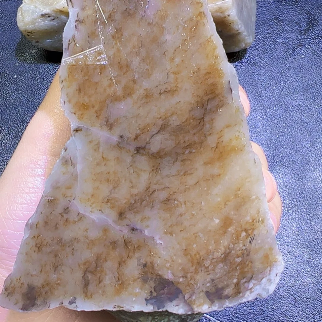 未镶嵌和田玉（糖玉）珠宝半成品