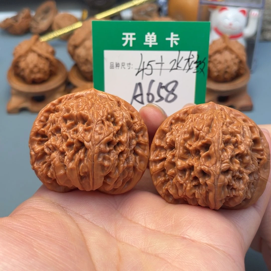 吊坠桃核文玩核桃