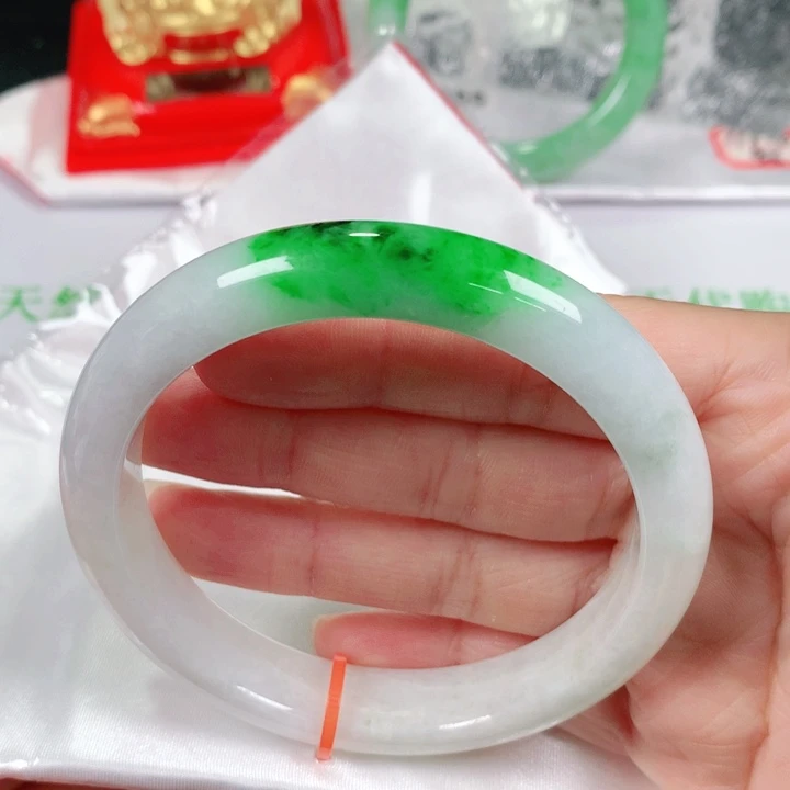 未镶嵌手镯翡翠   编号0146 正圈61+