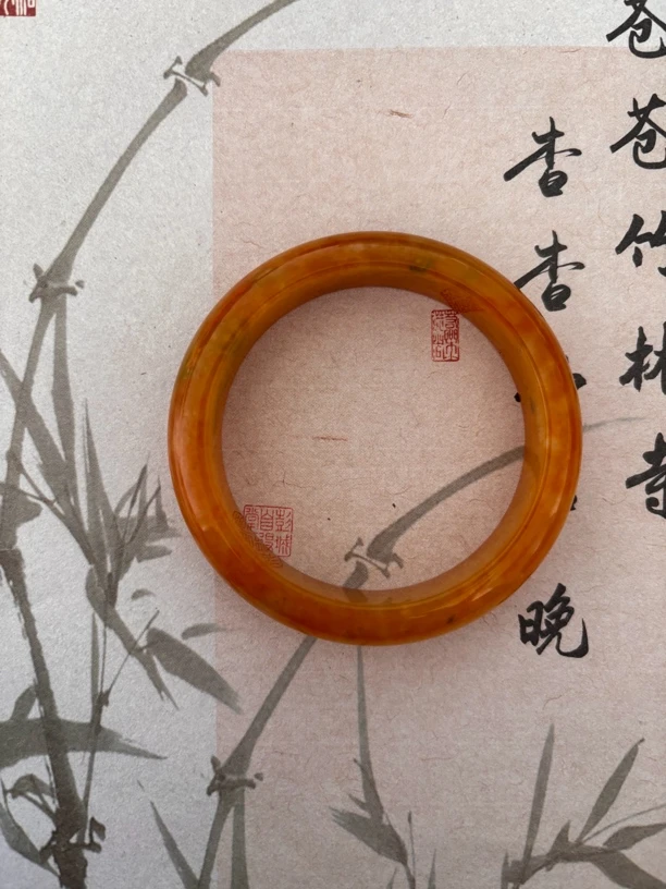 X791-五一加焦糖黄缅甸翡翠手镯