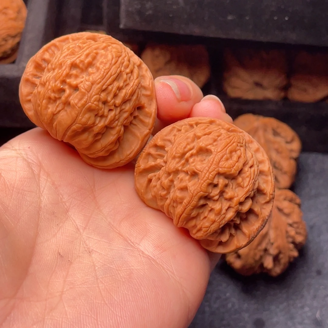 文玩核桃吊坠秦岭核桃70