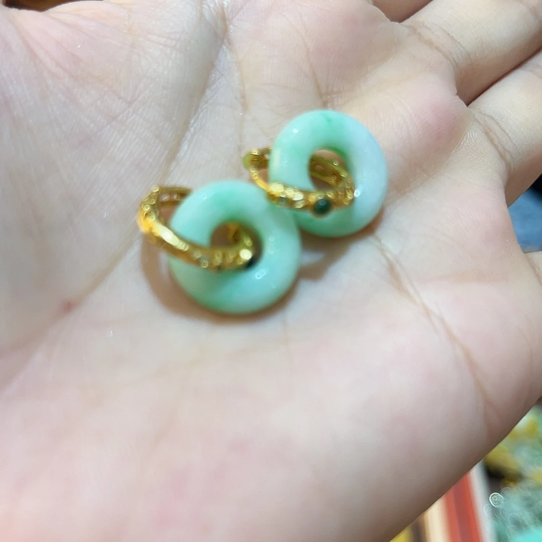 未镶嵌翡翠耳饰福利