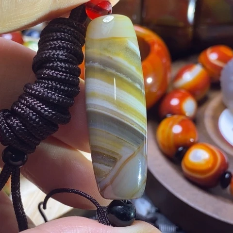 未镶嵌颈饰玛瑙/玉髓明****…