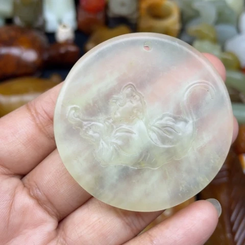 蛇纹石玉未镶嵌颈饰42