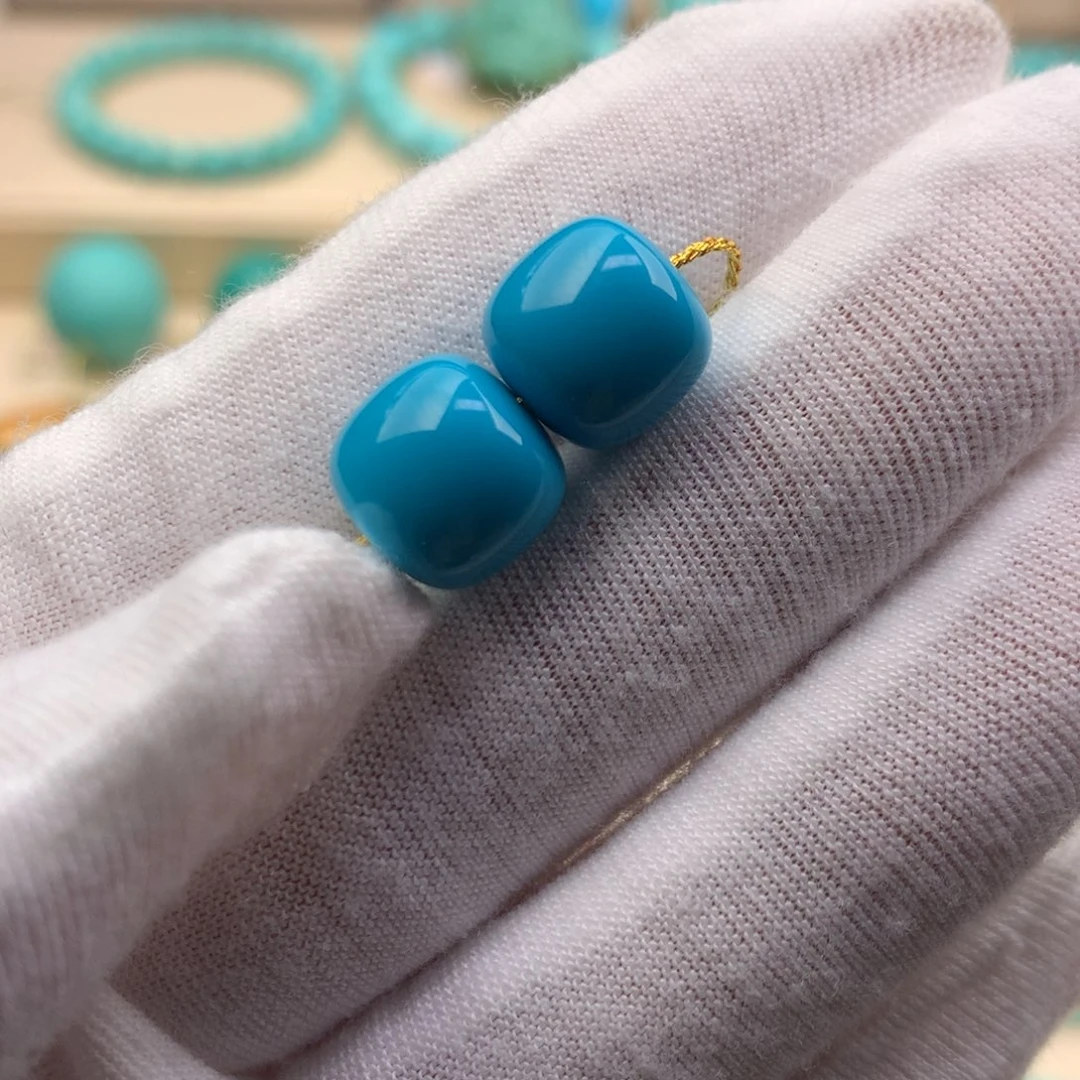 绿松石未镶嵌珠宝奇石10.6