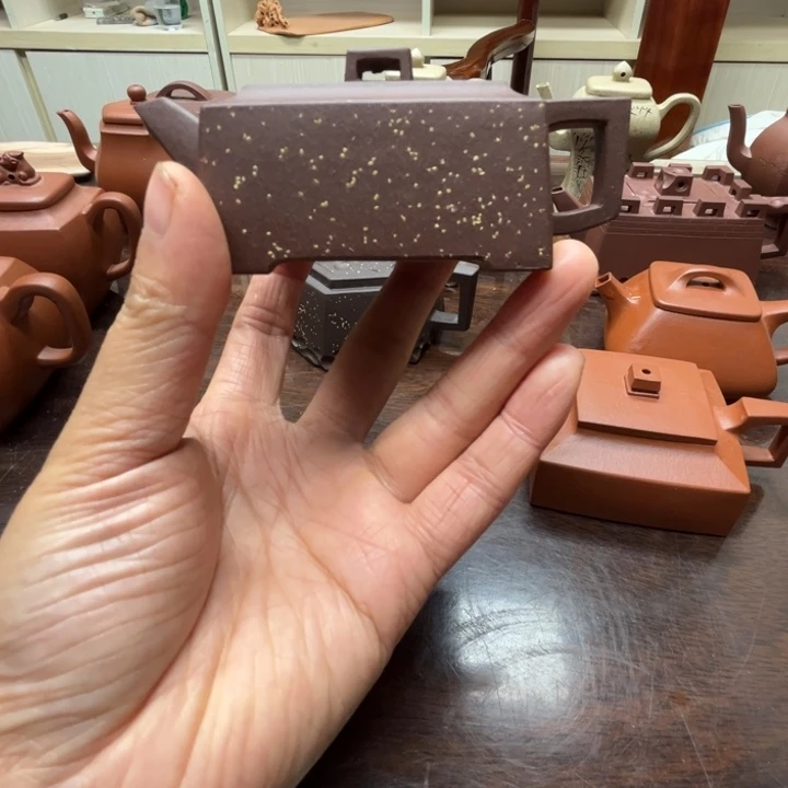 茶壶紫砂清**来紫泥80cc微瑕