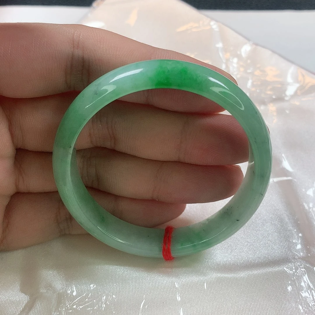 翡翠手镯未镶嵌347号